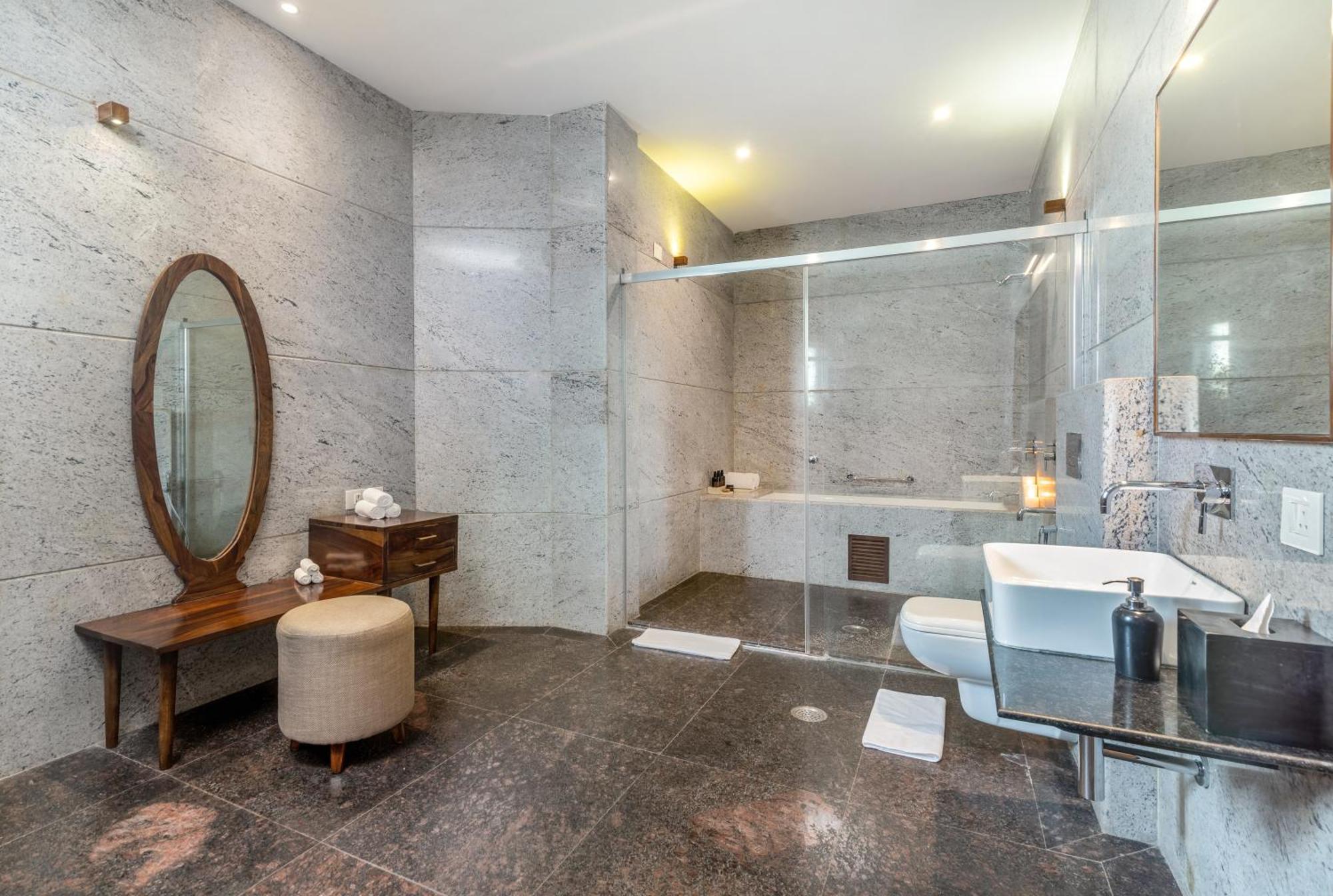 Naad Wellness Hotell Sonipat Eksteriør bilde